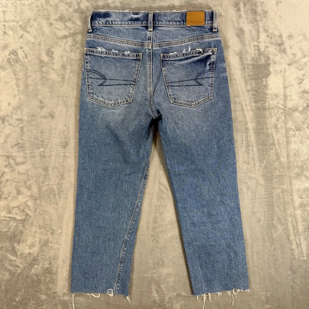 American‎ Eagle High Rise Cropped Straight Jeans Women's 2 Reg Blue Distressed